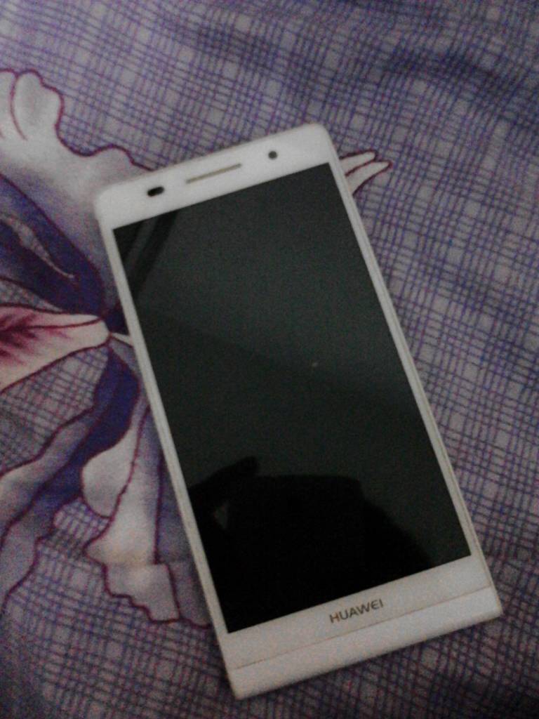 手機黑屏如何處理？