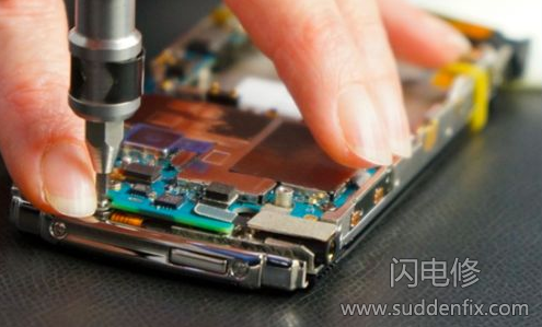 路邊維修手機(jī)店五句話暗藏套路，不懂就要被坑錢！